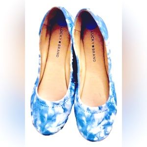 Women’s Lucky Brand Round Toes Flat Shoes Sz 7.5